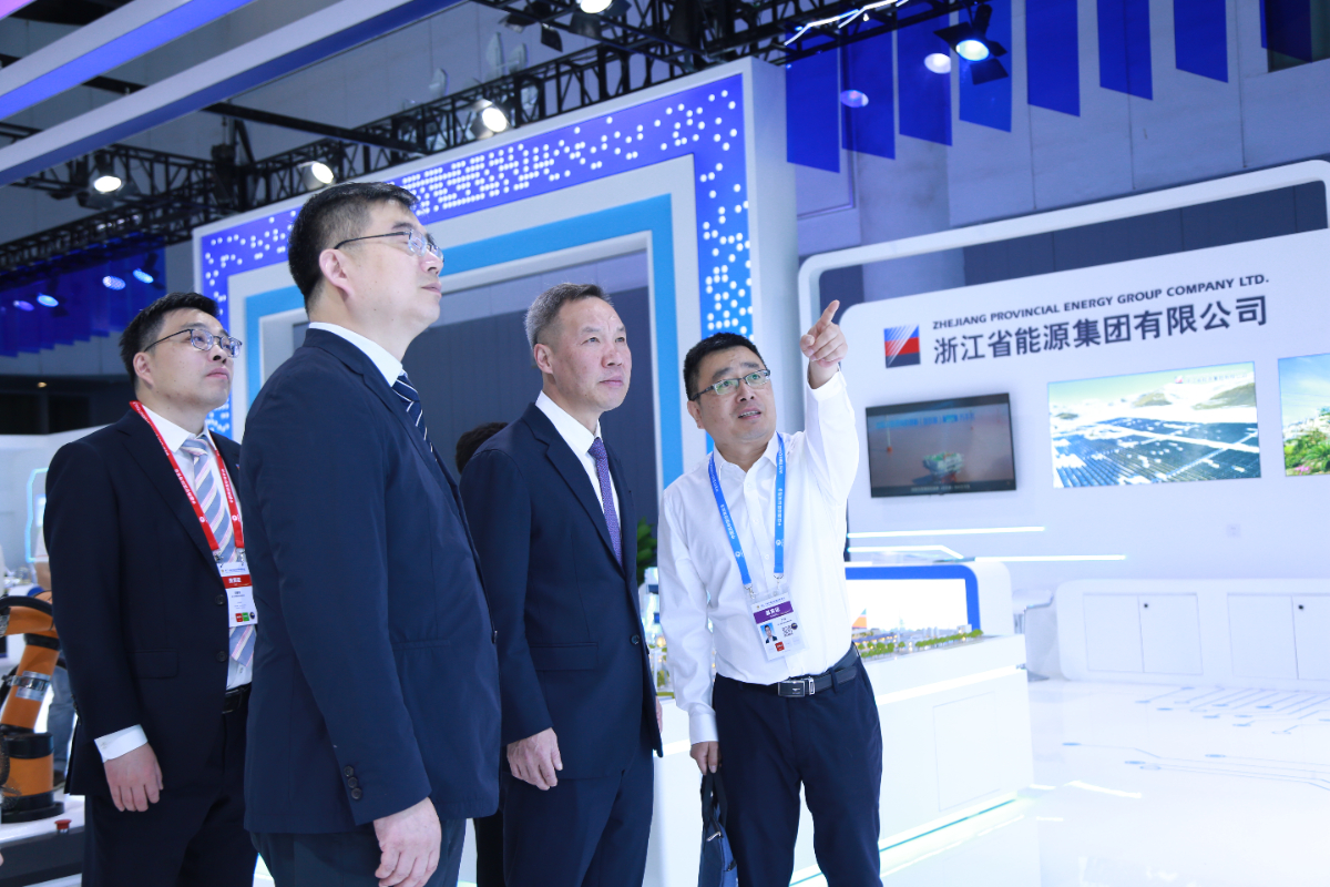 浙能集团携数智低碳能源新科技亮相中国西部国际博览会