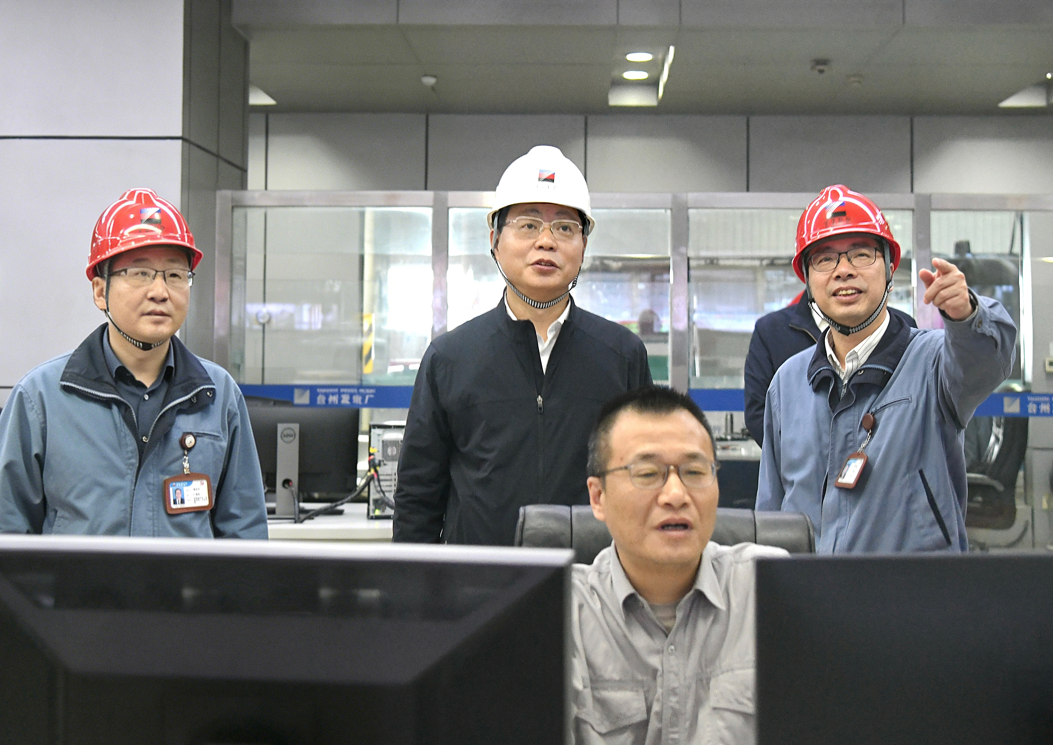 刘盛辉赴基层调研备战迎峰度夏能源安全保供工作